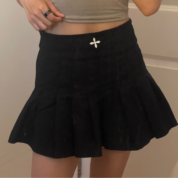 SMFK Dresses & Skirts - SMFK Black Pleated Skirt